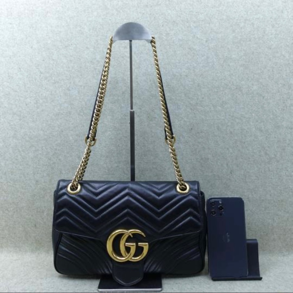 Gucci GG Marmont Matelasse Medium Bag